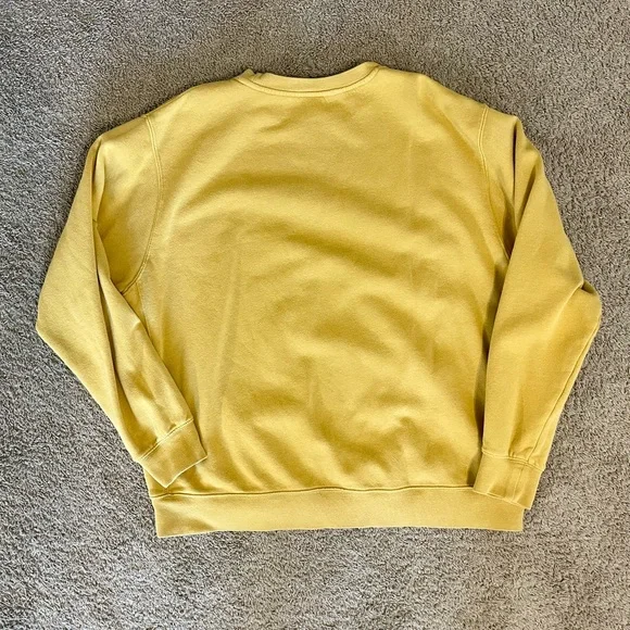 Nike Yellow Crewneck Sweater with Embroidered Logo size XL used - Picture 2 of 2